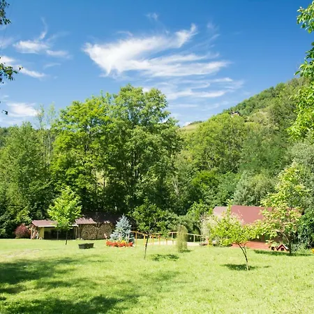 Apartamenty Z Ogrodem Szczawnica Exterior photo