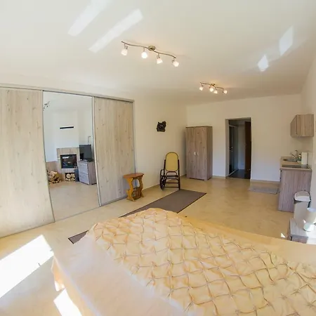 Apartamenty Z Ogrodem Szczawnica Exterior photo